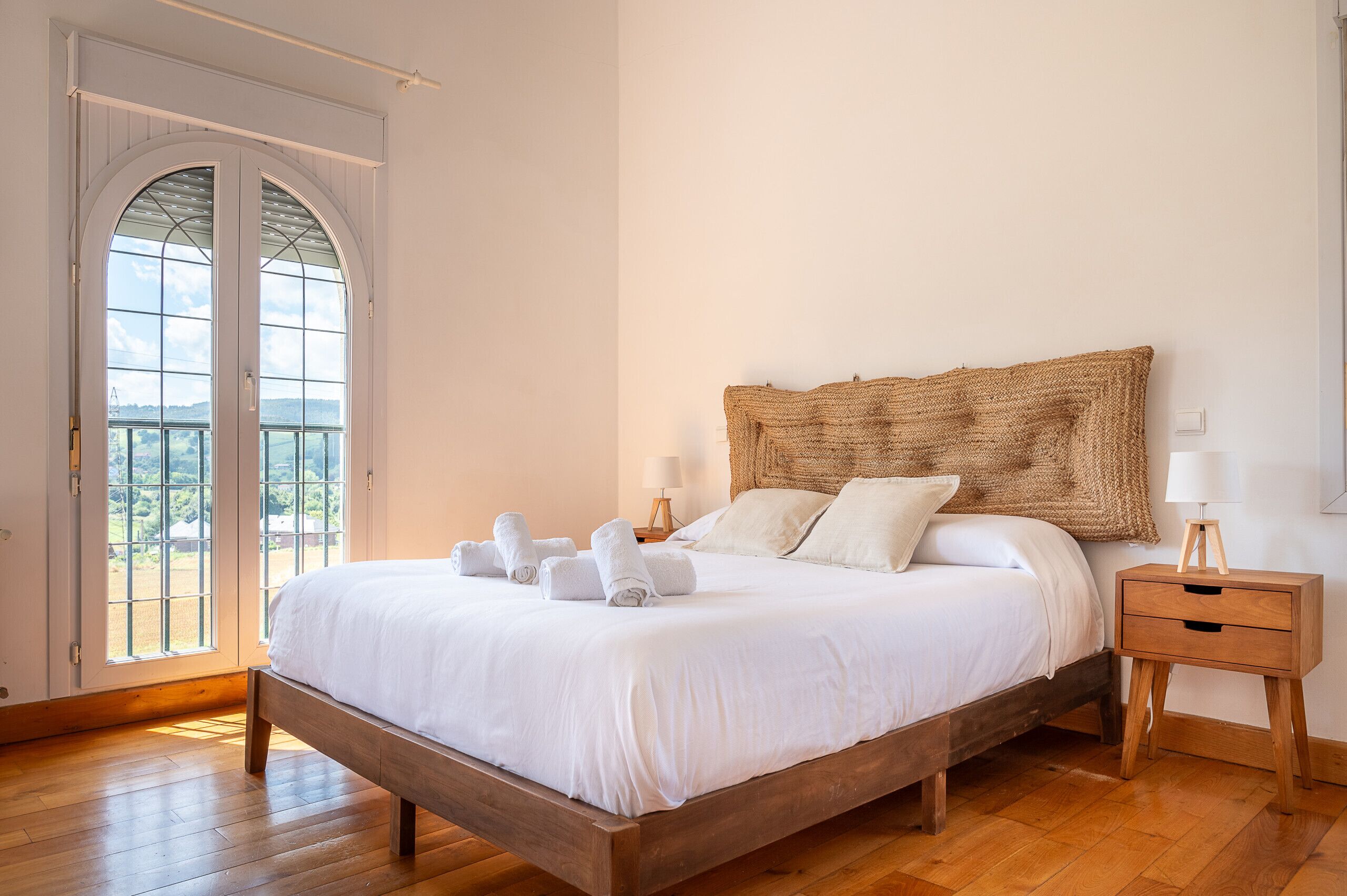 5 chambres, draps fournis