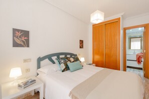 2 habitaciones, cunas gratuitas y ropa de cama 