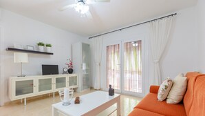 Living room - Flamingo Coast by Fidalsa (Orihuela)