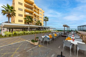 Coffee and/or coffee maker - Beach Haven by Fidalsa (Guardamar del Segura)