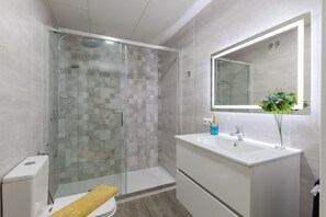 Bathroom - Waterwheel Villa by Fidalsa (Almoradi)
