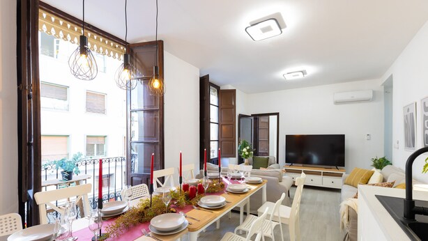 Dining - Cityscape Elegance by Fidalsa (Alicante)