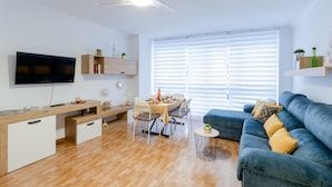 Living room - Marine Break by Fidalsa (Torrevieja)
