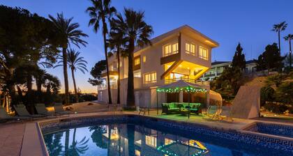 Urban Elegance by Fidalsa