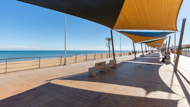 Strand