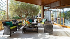 Fireplace - Private Paradise Deluxe by Fidalsa (Crevillente)