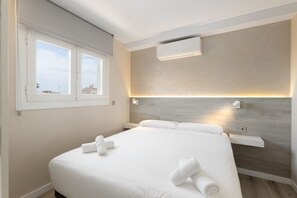 1 bedroom, in-room safe, free WiFi, bed sheets