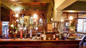 Bar (en la propiedad)