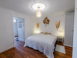 Ferienhaus | 4 Schlafzimmer, individuell eingerichtet, Bügeleisen/Bügelbrett