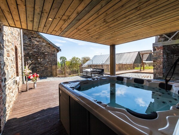House | Spa treatment