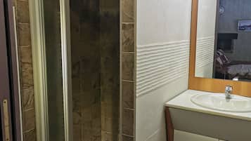 Shower, towels