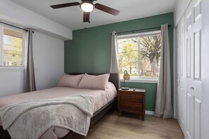 4 bedrooms, iron/ironing board, travel cot, WiFi