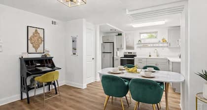 Modern unit near Expo Center and Churchill Downs