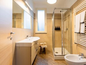 Bathroom - Nice apartment for 4 guests with A/C, WIFI and terrace (Andora)