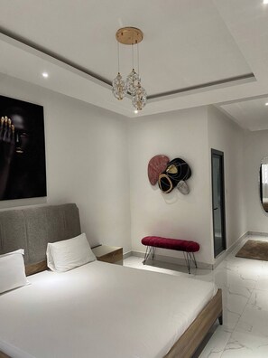 1 bedroom, iron/ironing board, WiFi, bed sheets