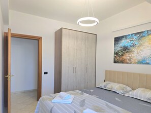 2 bedrooms, iron/ironing board, free WiFi, bed sheets - Sunny Stay Apartment Durres 080 (Durres)