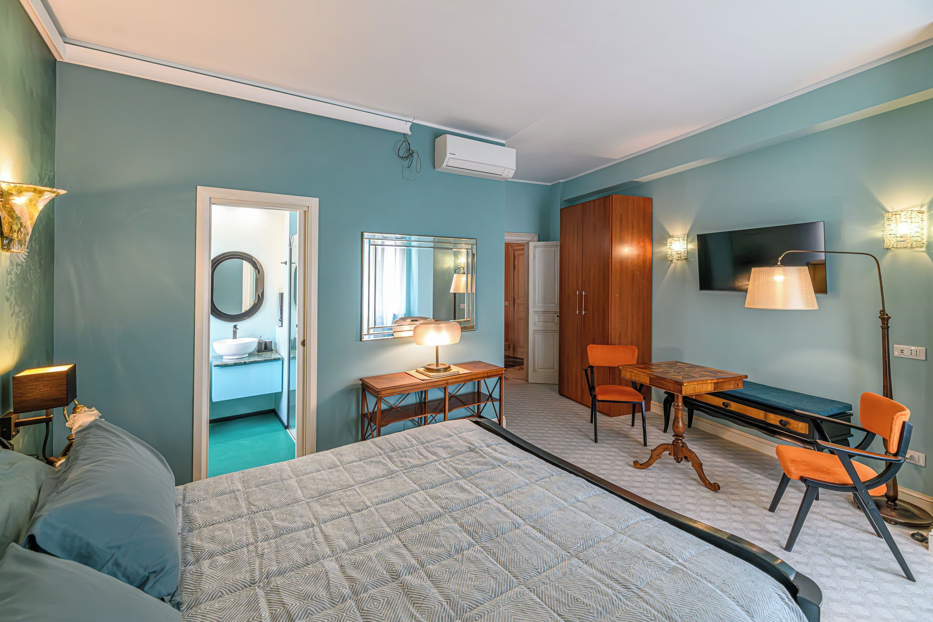 3 makuuhuonetta, silitysrauta/-lauta, Wi-Fi, vuodevaatteet