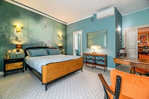 مكواة/لوح كي وواي فاي وملاءات أسرّة