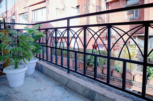 2BHK Jewel by Hauz Khas Fort