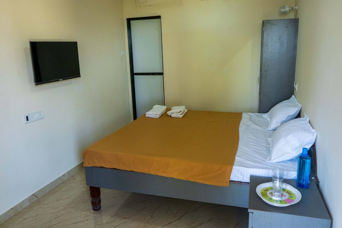 Deluxe Double Room, Non Smoking | Free WiFi