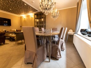 Hus | Restauranger