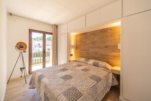 Villa | 2 bedrooms, iron/ironing board