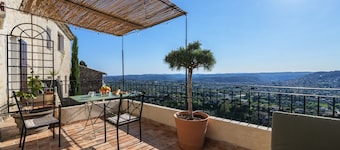 Apt Matisse At the heart of Saint-Paul de Vence Village