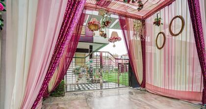 Elegant Stays at Keshavpuram by Shree Pushpraj