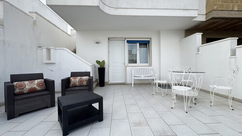 Villa Flavia – Relax just 250 metres from the sea