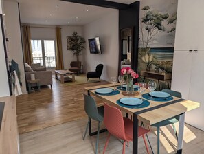 Dining - THE SPA - VILLA VALMY - HYPERCENTRE (Montluçon)