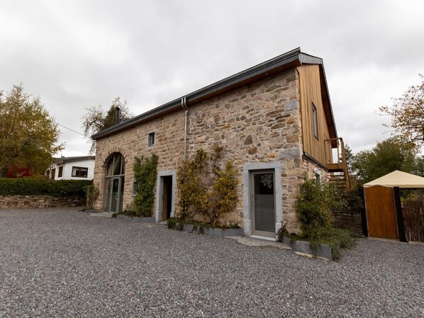 House | Exterior - Farmhouse in Ardennes Near Coo Waterfalls (Trois-Ponts)