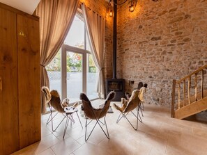 House | Living room