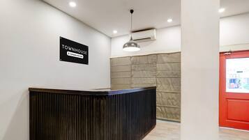 House | Reception