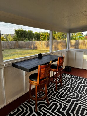 Outdoor dining