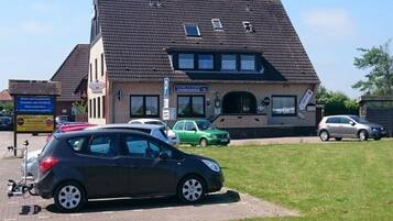 Nhà | Ngoại thất