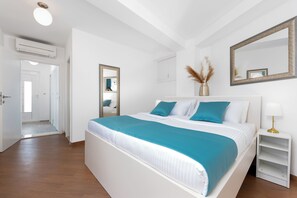 2 bedrooms, iron/ironing board, travel crib, WiFi