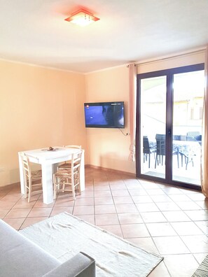 Comfort Apartment, Hill View | Living area - Bilocale Confort Viviana-LaCiaccia Style (La Ciaccia)