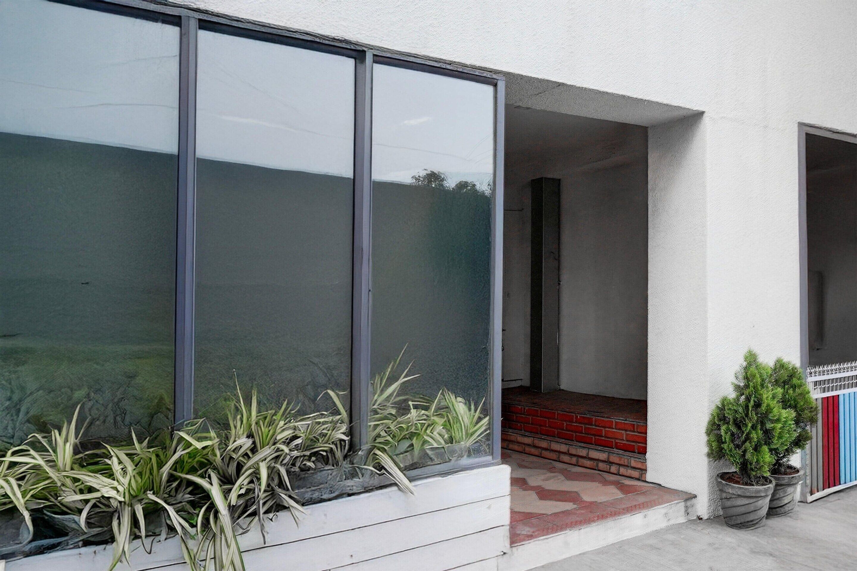 House | Reception