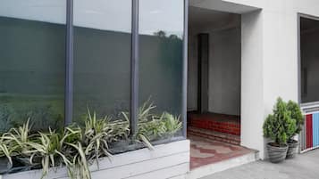 House | Reception