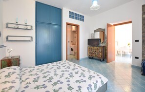 1 室のベッドルーム、WiFi (無料)