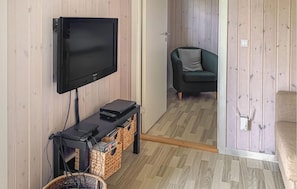 テレビ、テーブルサッカー台