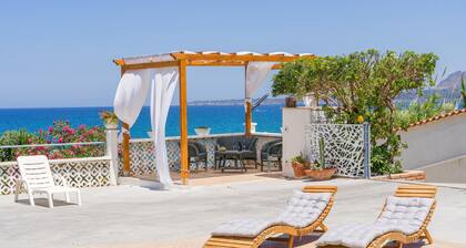 3 bedroom lovely apartment in Trappeto