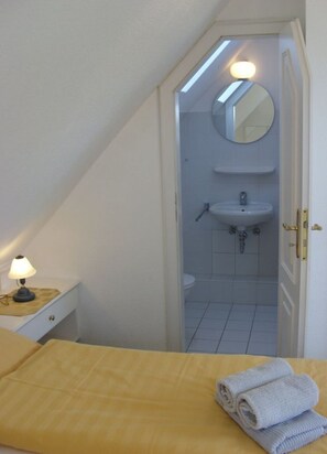 Ferienhaus | 2 Schlafzimmer, Bügeleisen/Bügelbrett, Bettwäsche