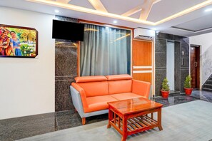 House | Reception - Elite Stays at Marathalli With Inhouse Restaurant (Bengaluru)