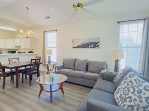 TV - Great 2BR condo at River Oaks (Myrtle Beach)