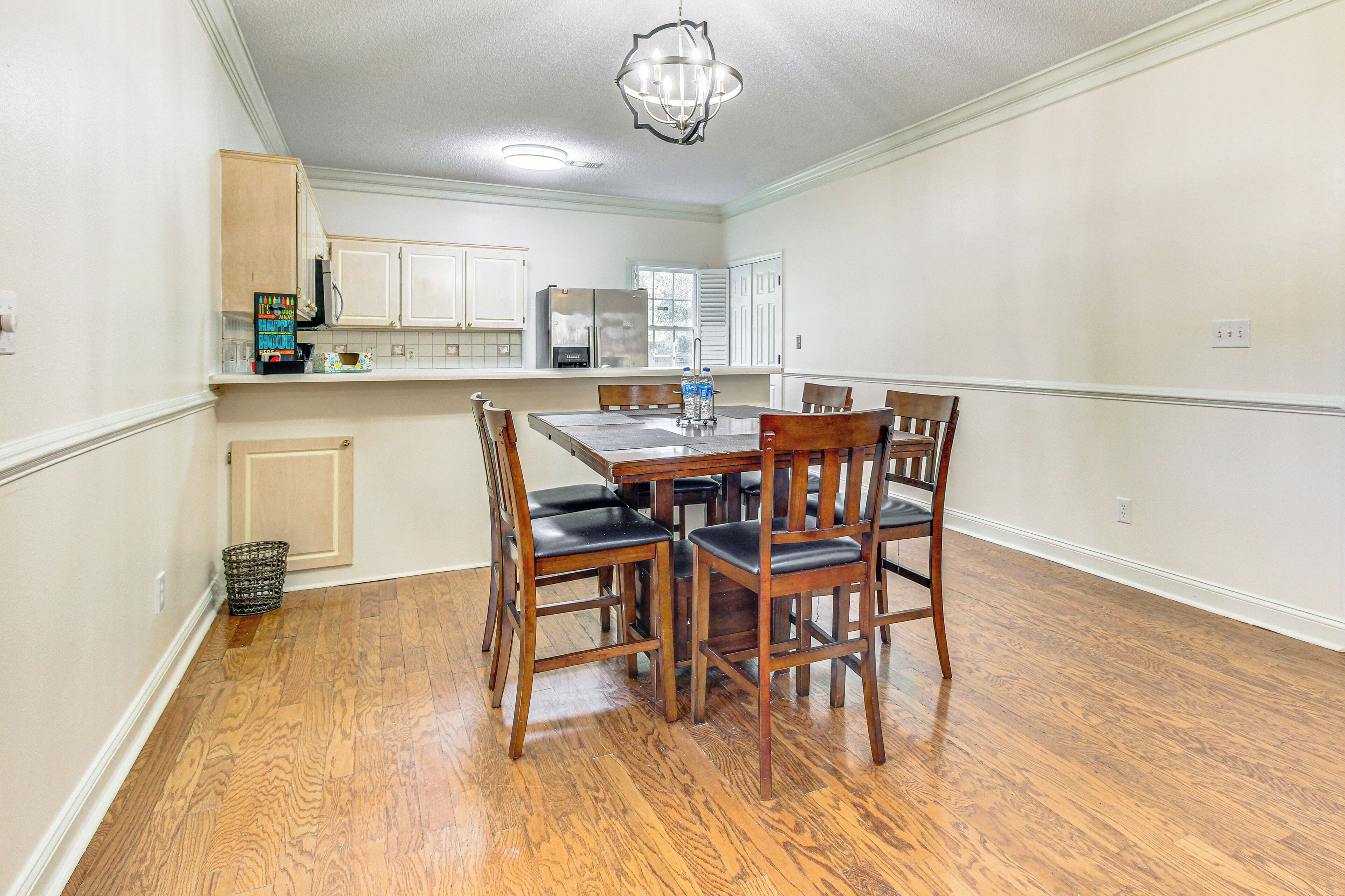 House (4 Bedrooms) | Interior