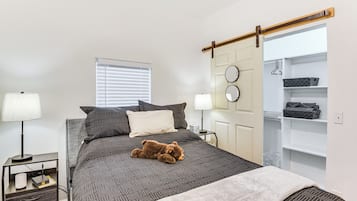 Rumah (2 Bedrooms) | Interior