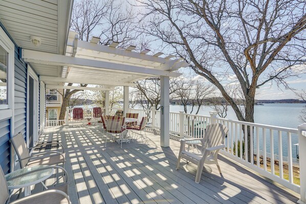 House (3 Bedrooms) | Front of property - Home on Lake of the Ozarks w/ Private Swim Dock! (Rocky Mount)