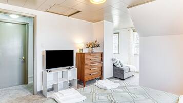 單棟房屋 (3 Bedrooms) | 內部