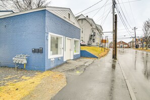 Apartment (0 Bedroom) | Interior - Walkable, Low-key Waterville Studio w/ Parking! (Waterville)
